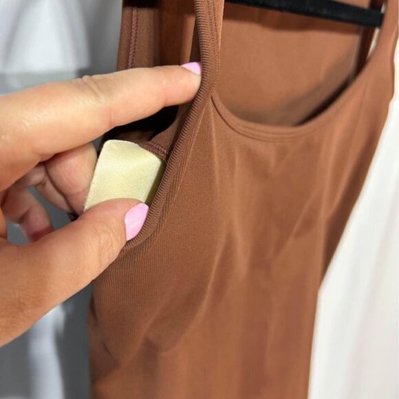 Woman’s one piece jumpsuit with flare bottoms. Gorgeous square neckline, padded - Picture 4 of 10